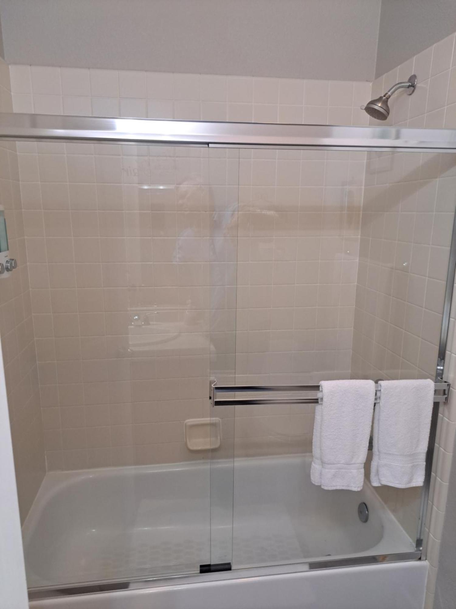 Roseville Properties エクステリア 写真